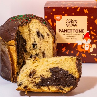 PANETTONE COM GOTAS DE CHOCOLATE E RECHEADO DE CREME DE AVELÃ SUPERVEGAN