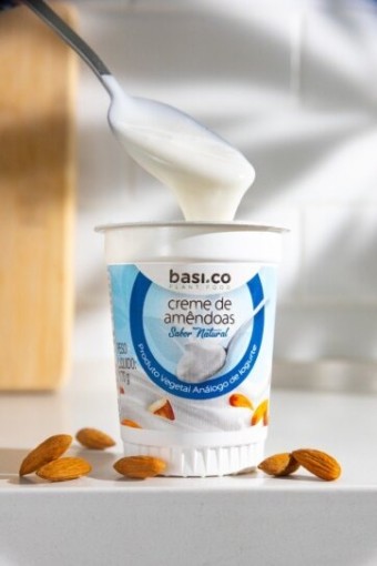 CREME DE AMÊNDOAS NATURAL (IOGURTE) 170G BASI.CO
